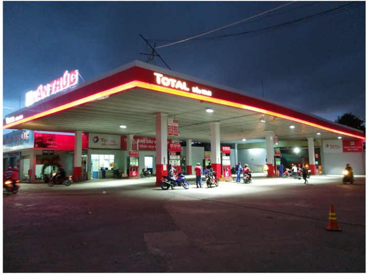 Trạm xăng TOTAL